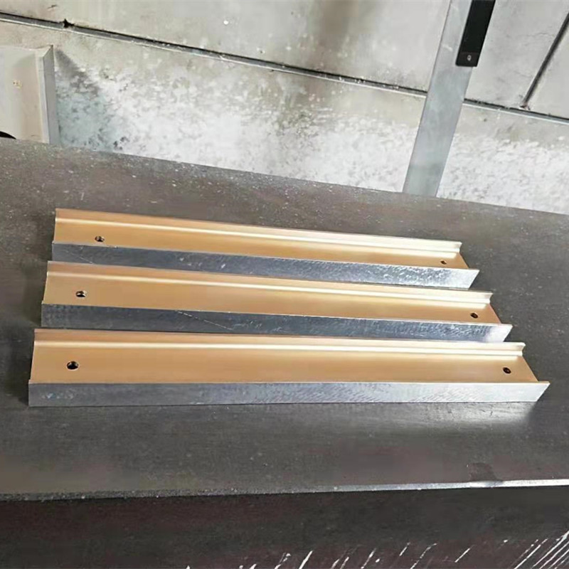 Baca lebih lanjut tentang penguasa aluminium